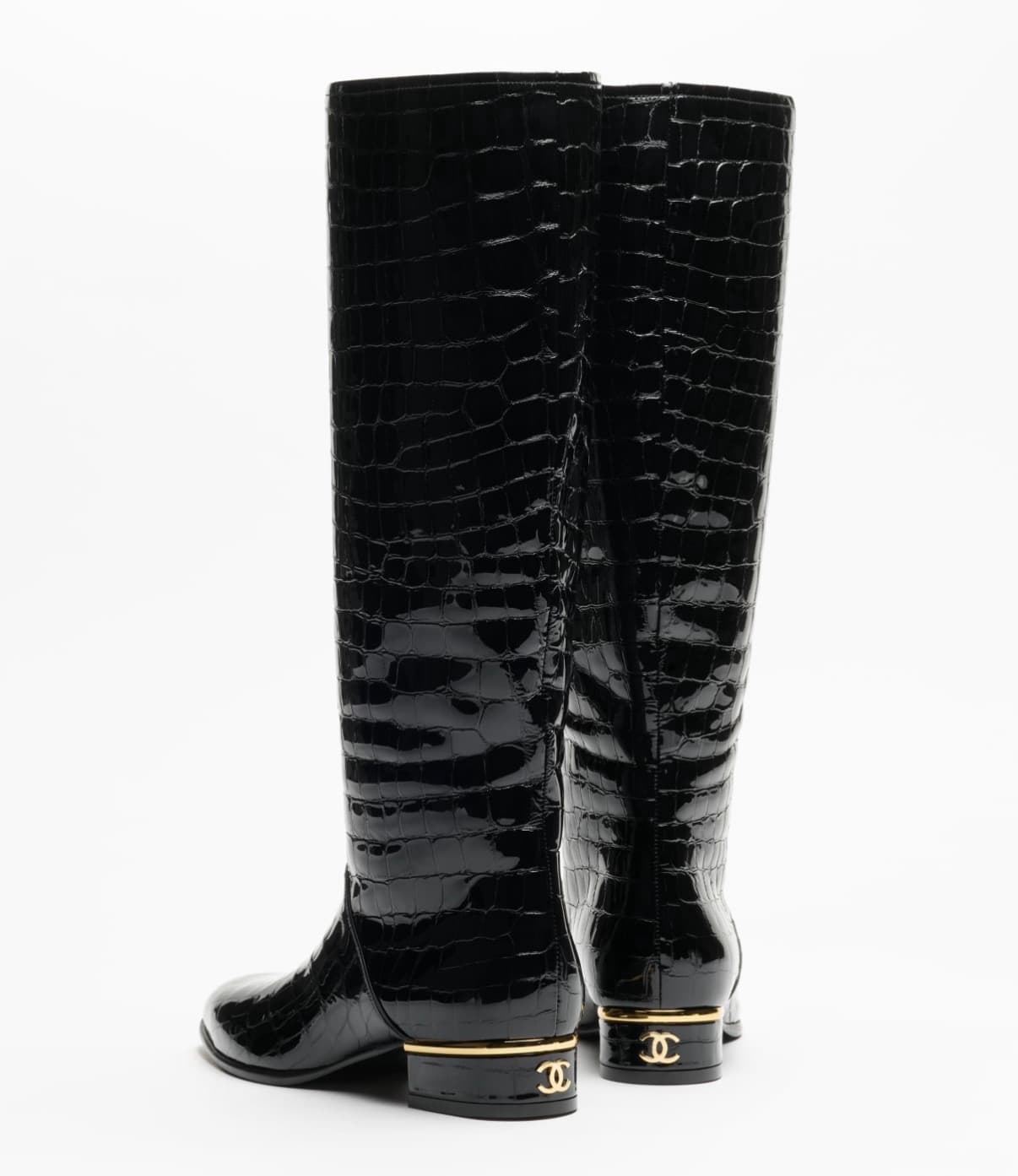 Chanel Botte Black — vue 3