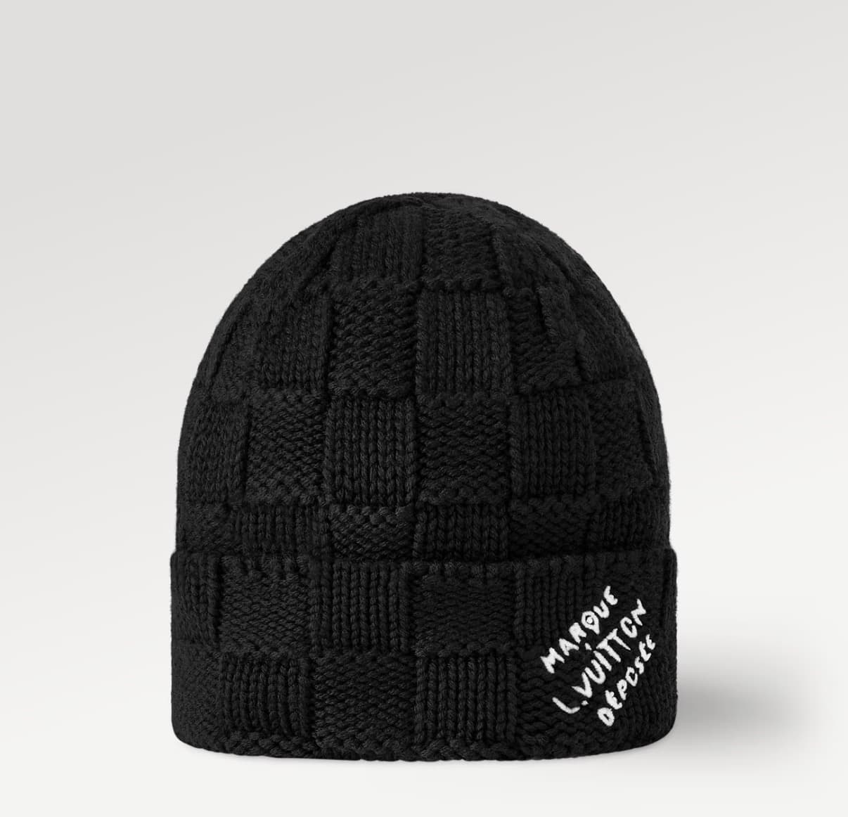 Louis Vuitton Bonnet Damier Snug