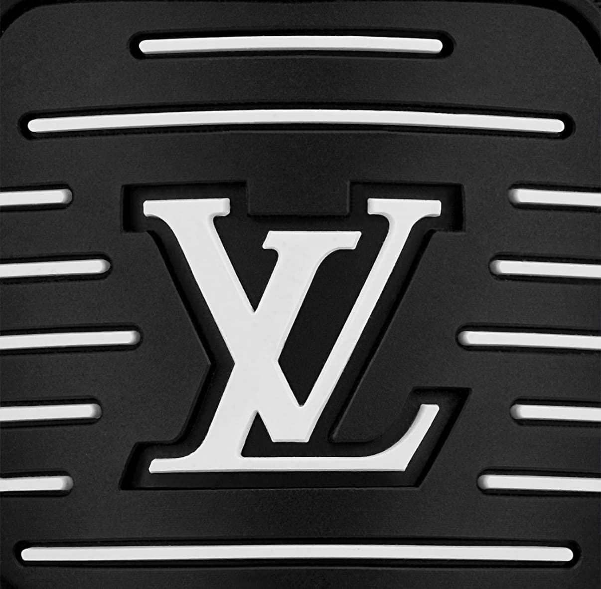 Louis Vuitton Sneakers Trainer Black — vue 3